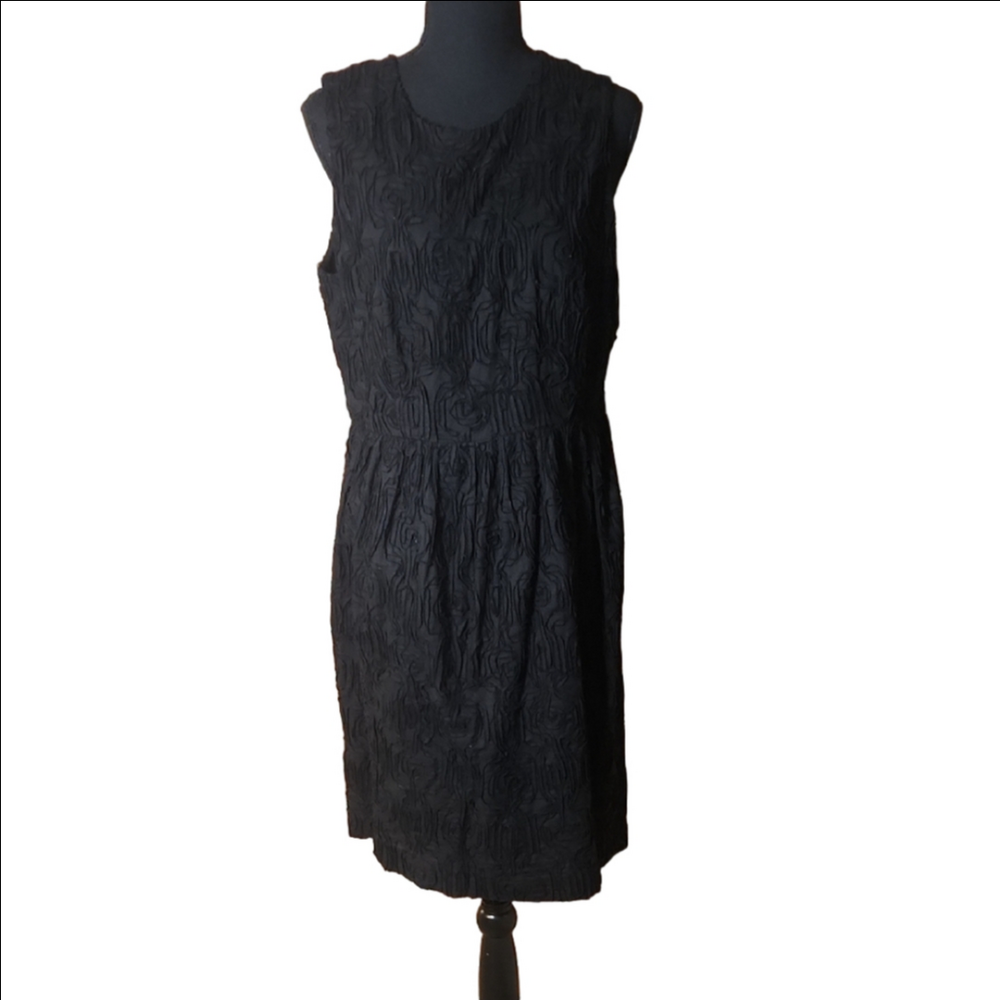 Talbots Black Sheath Dress Crew Neck Sleeveless, Size 12